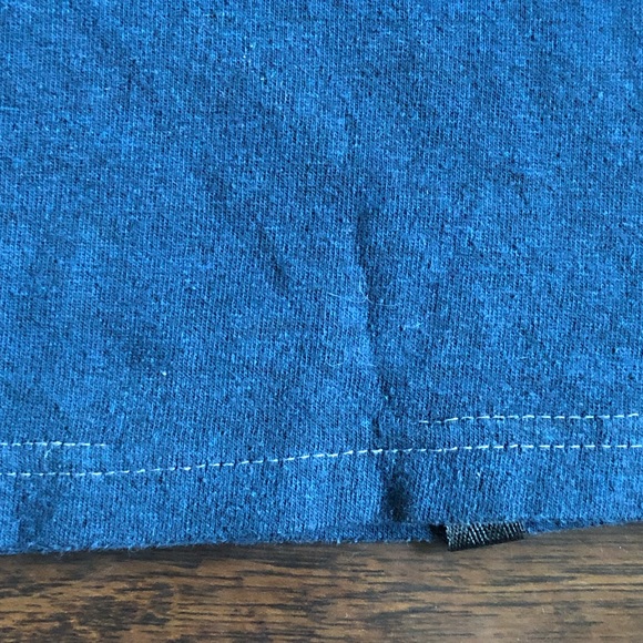 LRG T-shirt - Picture 5 of 8